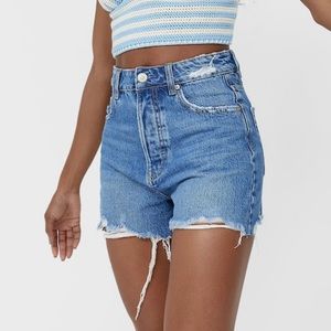 Stradivarius Mom Fit Denim Shorts - US 10